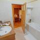 g5/bath room.jpg